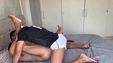 Lukas metendo gostoso depois do jogo e o pequeno Jordan aguentando a pica até o talo