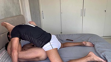 Lukas metendo gostoso depois do jogo e o pequeno Jordan aguentando a pica até o talo