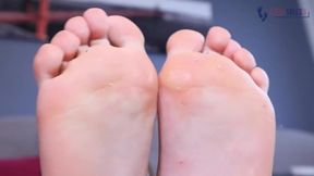Czech goddess Kasin teases with smelly soles and stinky feet POV