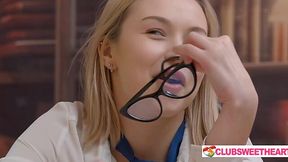 Hot Pussy-Licking Library: ClubSweethearts' Lesbian Lust