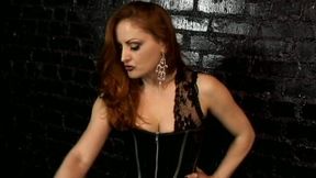 Redhead nasty mistress Gemini ins her lesbo BDSM session