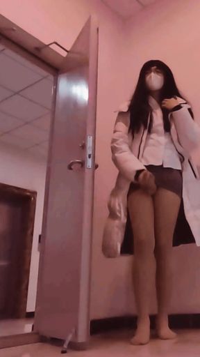 outdoor sex trans girl hiding, dressed up and masturbated turkish trans