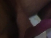 una rica paja en el baño