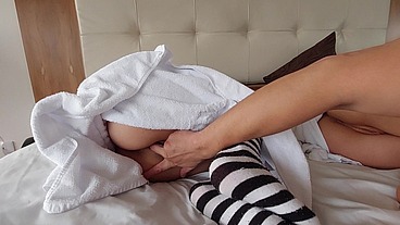 trio antes de dormir con dos amigas de tinder
