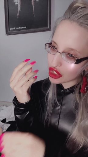 Tits Red Big Lips Bimbo JOI