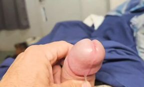 Daddy wanks for twink boy