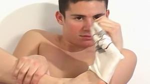 FootFriends.com: College dude Sean in socks tickle