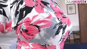 Sexy slut bounces a tight pussy on a huge cock to a cumshot