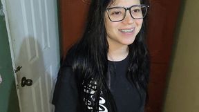 too fucking amazing how she sucks her ass my step-cousin gives me her juicy vagina