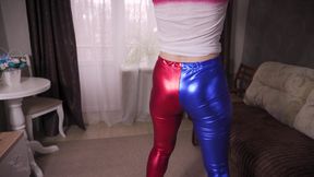 Harley Quinn Twerks And Shakes Ass To Music