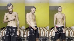 novinho dotado de pau duro no short tactel falando muita putaria e gozando