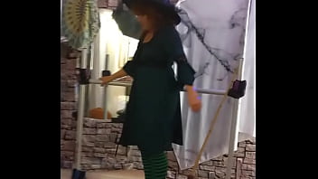 Hotwife Steffi witch sucks cock