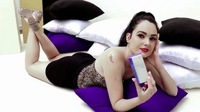 Smoking Girls Sexy Model Paula Misty 120's Video 0059