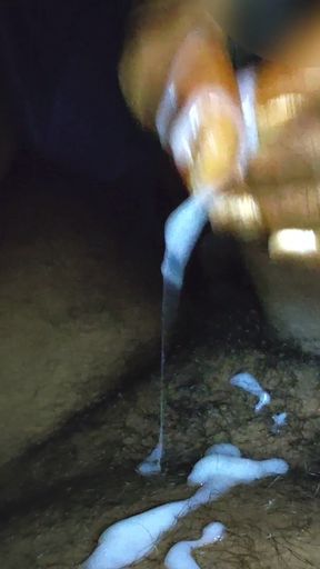sote hue devar ka Lund choos ke haath se hilaakar cum nikala   Clip 3