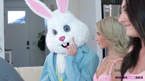 Emma Rosie, Whitney Oc - I Might As Well Teach You To Handle Egg - Threesome