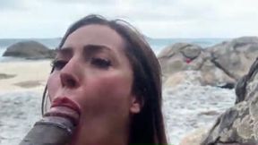 melissa lisboa fodendo gostoso na praia de nudismo com marido, fa participou nao se aguentou gozou gostoso