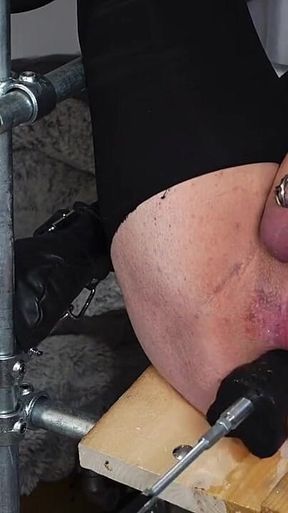 Fucking Machine Operated Shoe Cleaner Femdom Slave