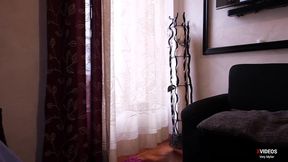 stavo scegliendo un bel film ma alla fine ho scelto un bel cazzone nel culo ( sborrata nel culo ) - amatoriale italiano - very myller