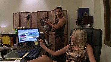 Shawnee Lenee Plays The Role Of A Horny Secretary And Pleases The Boss With Her Pussy And Boobs