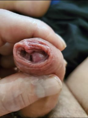 Foreskin Wank