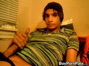 18yo homo Tristan Hollister tugs big dick before cumshot