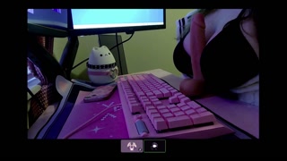 moaning egirl gives private masterbution help