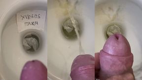 look at a dirty, smelly, pissing fat cock - godetevi la visione di un maschio che fa un bella pisciata con un grosso cazzo sporco e odoroso