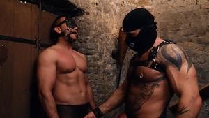 wild Muscle Sub - Bruno Turbo pooper Lovemaking