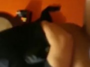 Lo hacemos con mi novia morena en el escritorio de sus padres