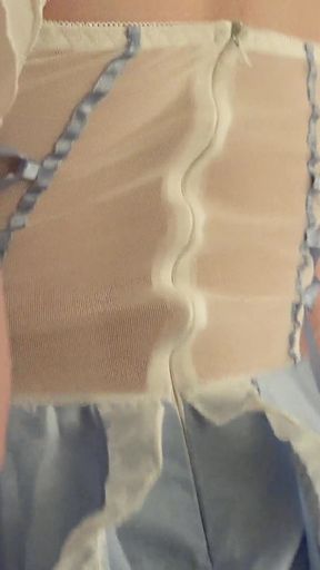 Fox Girl in Heat (hd)