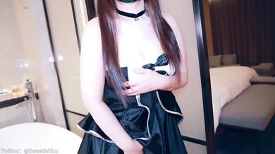 性瘾患者偷情闺蜜男友·垂涎他的大肉棒～黑丝美脚足交恳求内射！完整版关注fansly，互动关注推特哦！