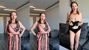You accidentally saw her without panties, but she also took off her bra for you.