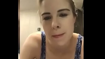 Hot Mom&rsquo_s Reaction to Big Cock