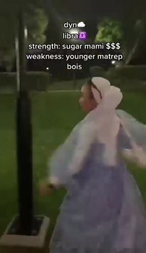 Indonesian amateur in hijab shows off her edit on TikTok