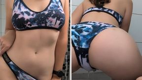 Soaking my bikini - the naughty way
