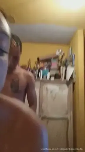 un inter con una pareja iniciándose mmm