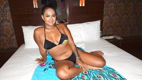 ”Fat Thai BBW MILF gives customer the most amazing sex massage”