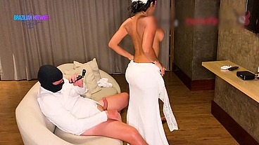 O SONHO DO CORNO É TER UMA LUA DE MEL COM VÁRIOS MACHOS ME FUDENDO...