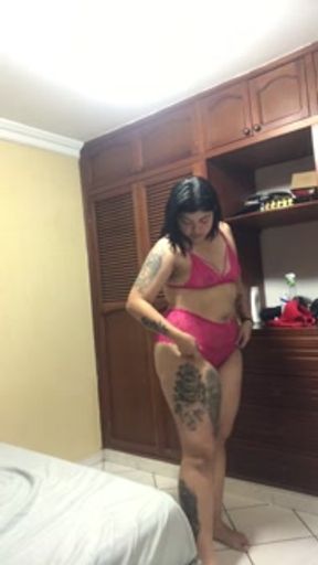 You like my red lingerie.