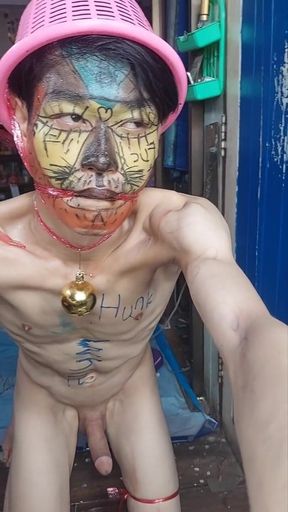 Handsome Man Masturbates for Show