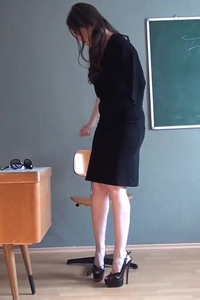 Real Estate Professional Who Appears to Be an Arm Amputee