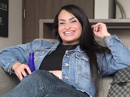Skinny Black Latina Didn't Expect Agent's Dick To Feel So Big In Ass