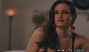 TS Natalie Mars finish inside Penny Barber after wrecking her pussy