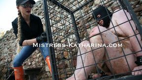 Muddy Hunter Boots Ball Busting – Two Slaves, One Filthy Cleaning Lesson