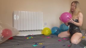HOT N SEXY BOUNCE 2 POP ON MY MULTICOLOUR BALLOON COLLECTION