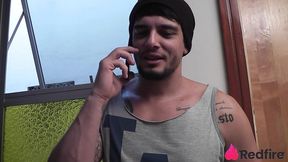 ruiva e cavala emme white chamou sortudo pra dar cha de buceta e anal!