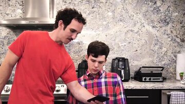 Unusual stepdad barebacks twink and cumshots on his