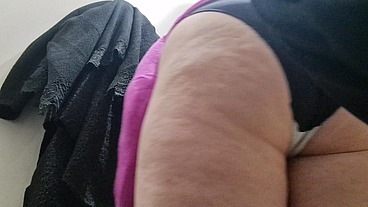 Hot stinky farts in public 4K