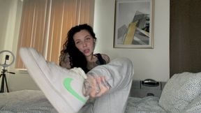 you are my foot slut