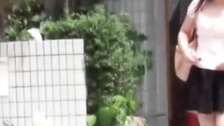 Japanese Voyeurs - Horny Peeping Tom Captures Pissing Lassy